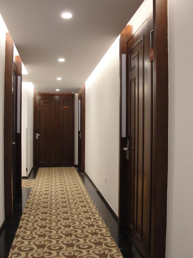 Royal Holiday Hotel Yangon Ngoại thất bức ảnh