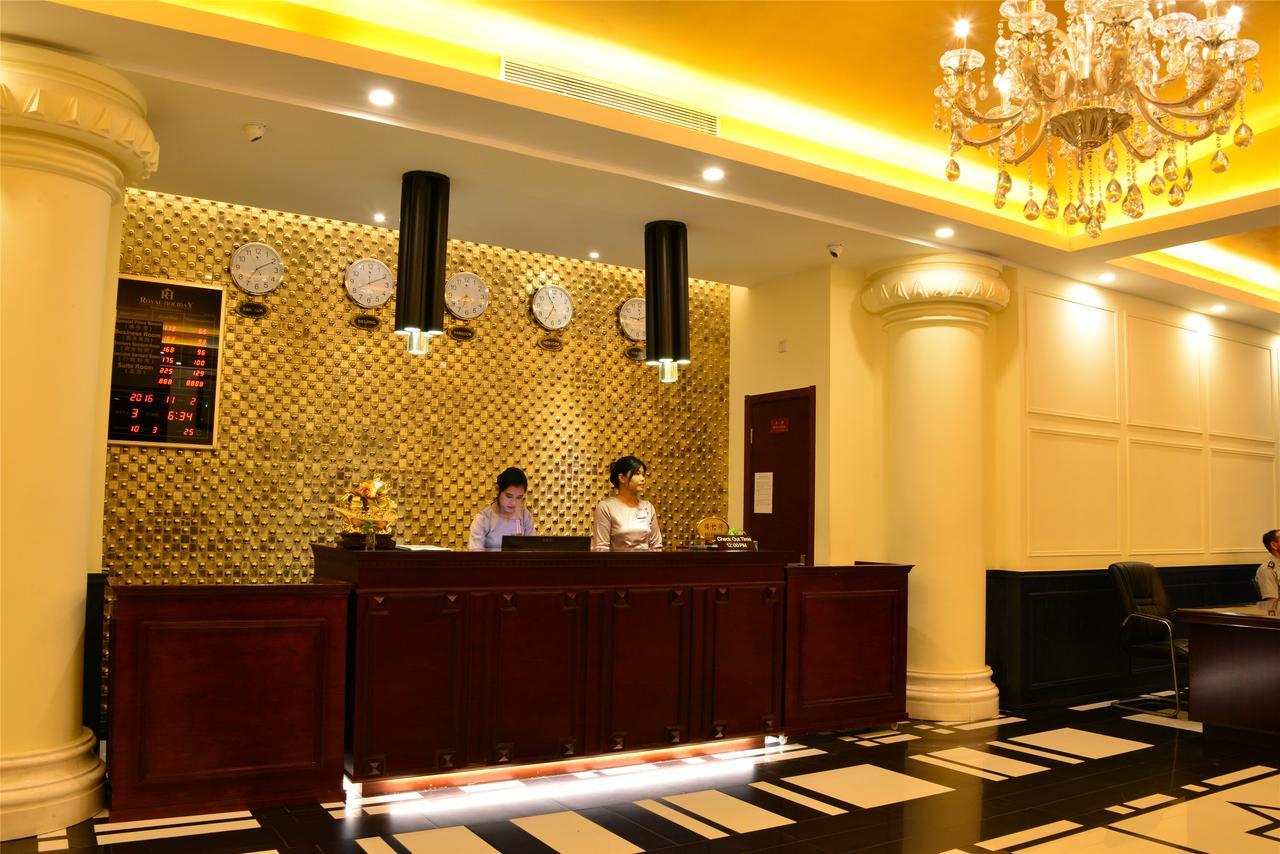 Royal Holiday Hotel Yangon Ngoại thất bức ảnh